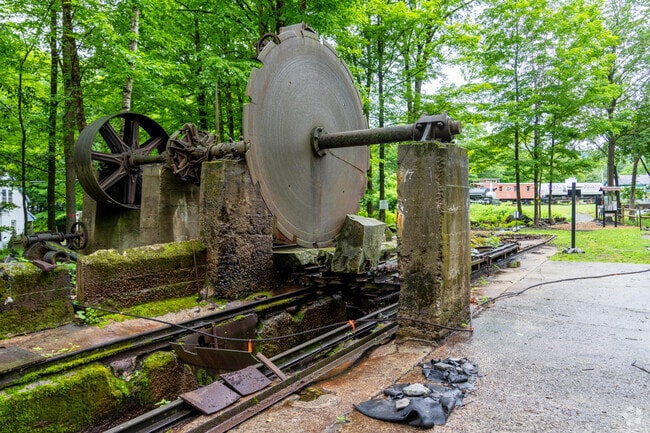 Old granite cutting remnants can be spotted at the former Chester-Hudson Quarry.
