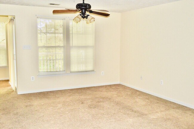 6409 Weatherby Ct unit F, Frederick, MD 21703 - photo 7