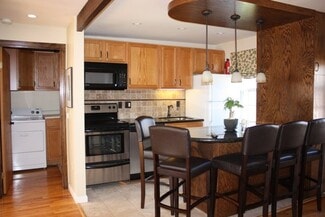 16 Clarmore Dr Unit 2nd floor, Norwalk, CT 06850