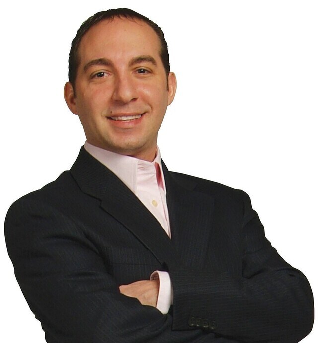 Dean Demagistris
