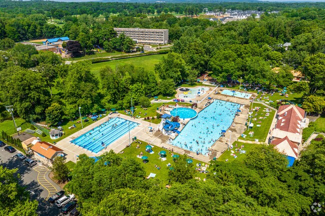 Stonybrook Swim Club is in the Hillsdale/Pascack Valley neighborhood.