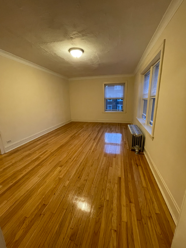 3357 N Monticello Ave, Chicago, IL 60618