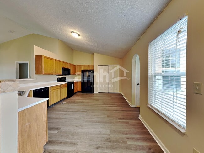 5691 Levi Kramer Blvd, Canal Winchester, OH 43110 - photo 3