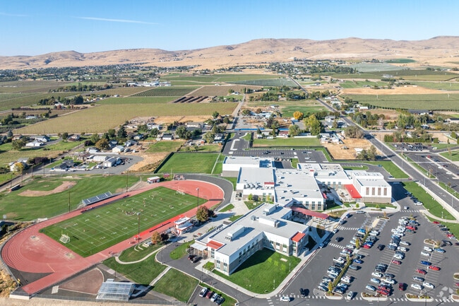 East Valley High School provides a positive environment for students.