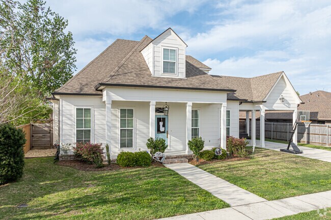 New construction is popular in Harahan.