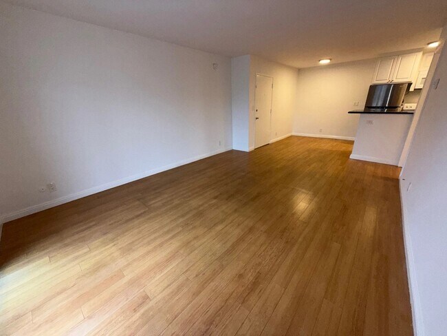 10760 Rose Ave unit 219, Los Angeles, CA 90034 - photo 7