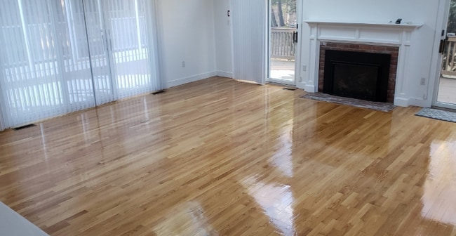 109 E Emerson Rd, Lexington, MA 02420 - photo 3