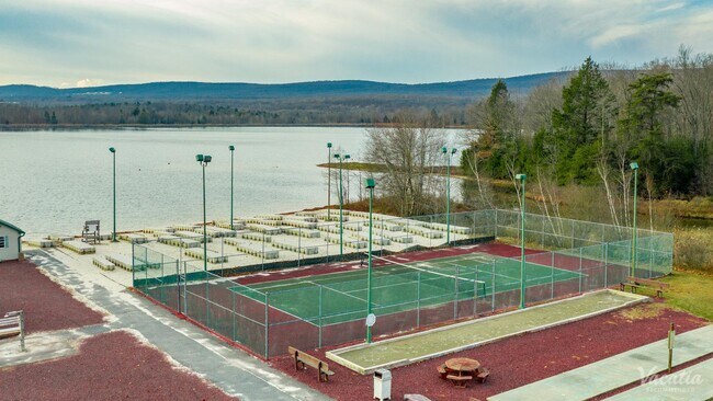 Quail Hollow, Drums, PA 18222 - photo 5