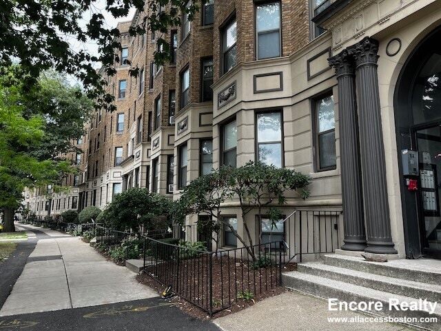 1156 Commonwealth Ave unit 16, Allston, MA 02134 - photo 2