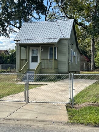 132 Patten St, Thomasville, GA 31792