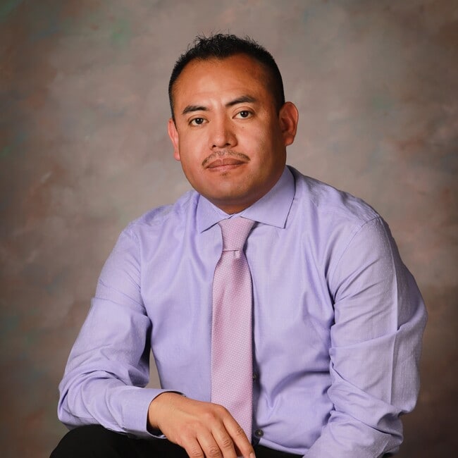 Agent Photo