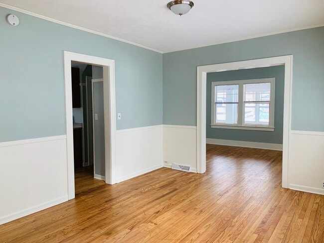 43 Mayfield Ave NE, Grand Rapids, MI 49503 - photo 5