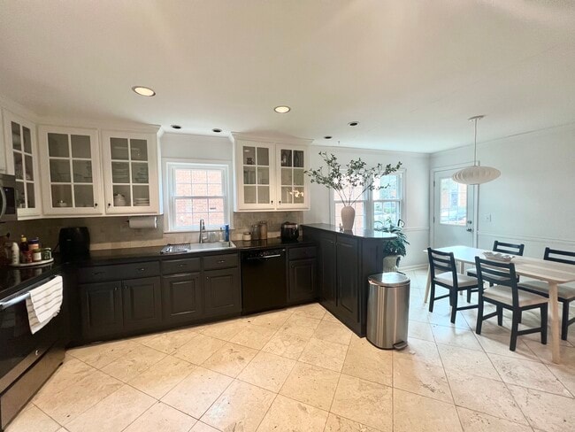 6520 Roswell Rd, Atlanta, GA 30328 - photo 3