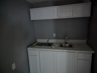 11430 Rohrman Rd, Port Richey, FL 34668