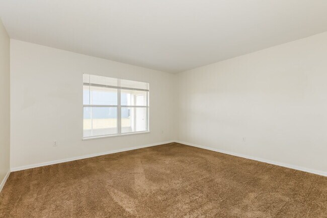 177 Vista View Ave, Eagle Lake, FL 33839 - photo 4