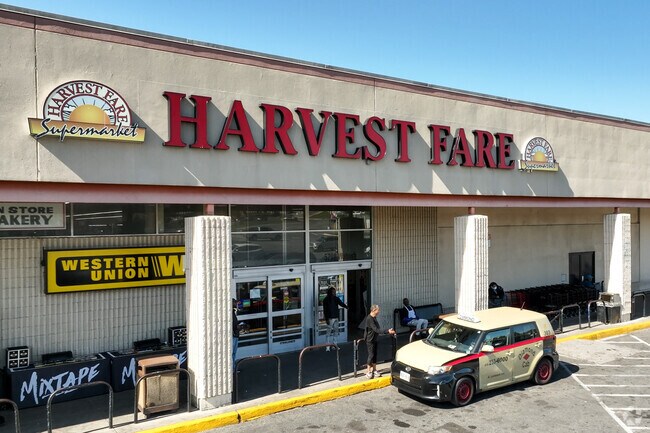 West Arlington locals shop at Harvest Fare Market for fresh produce and everyday essentials.