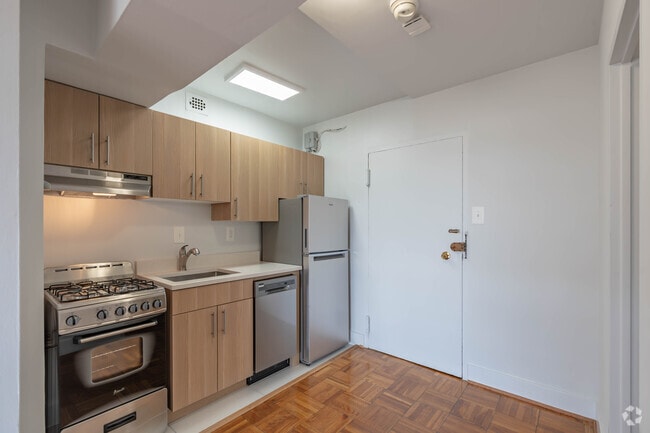 Gelmarc Towers, Washington, DC 20009 - photo 5