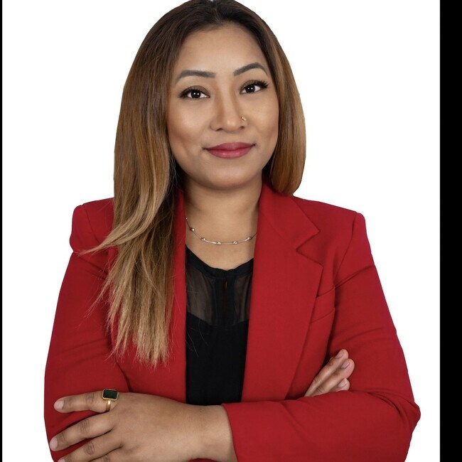 Agent Photo