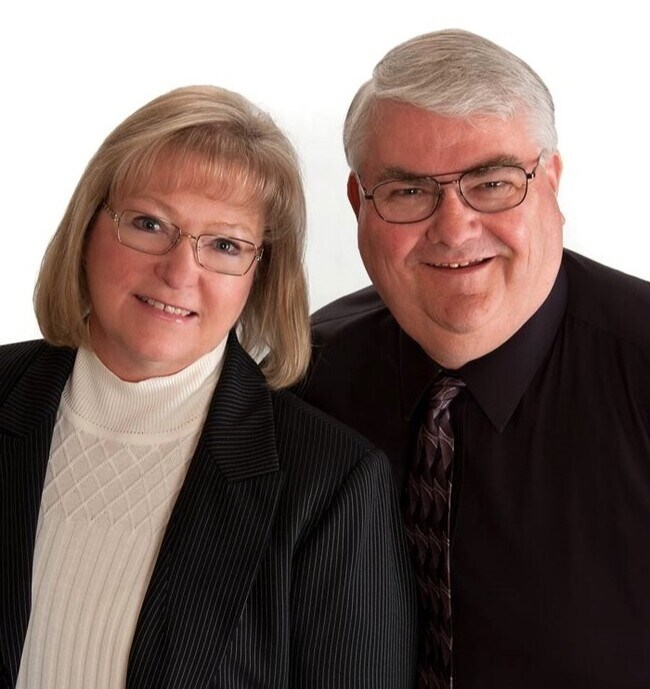 Ron & Bev Hollenbeck