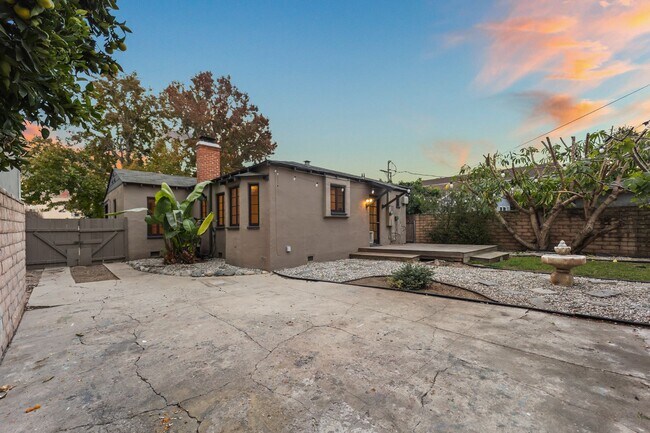 3781 Greenwood Ave, Los Angeles, CA 90066 - photo 6