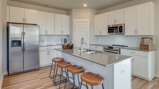 46 Torrey Pines Ln unit 36040749, Lebanon, TN 37087 - photo 5