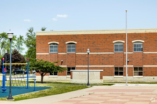 Welcome to Whittier Elementary School in Northlake, IL.