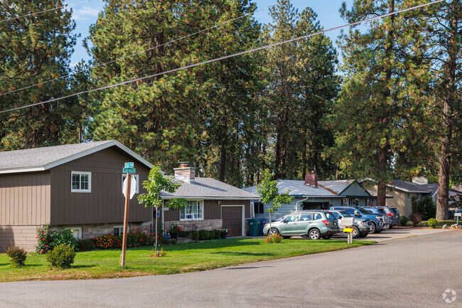 Most houses in Central Post Falls cost between $350,000 and $750,000.