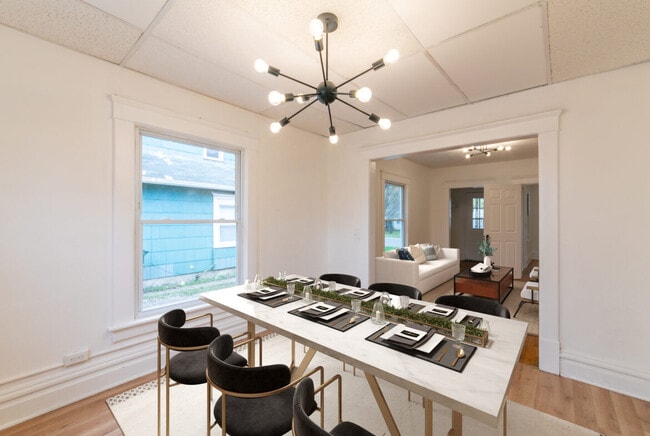 418 W Saginaw St, Lansing, MI 48933 - photo 3