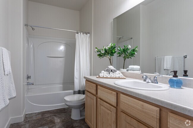 Four Seasons at Southtowne Apartments, South Jordan, UT 84095 - photo 4
