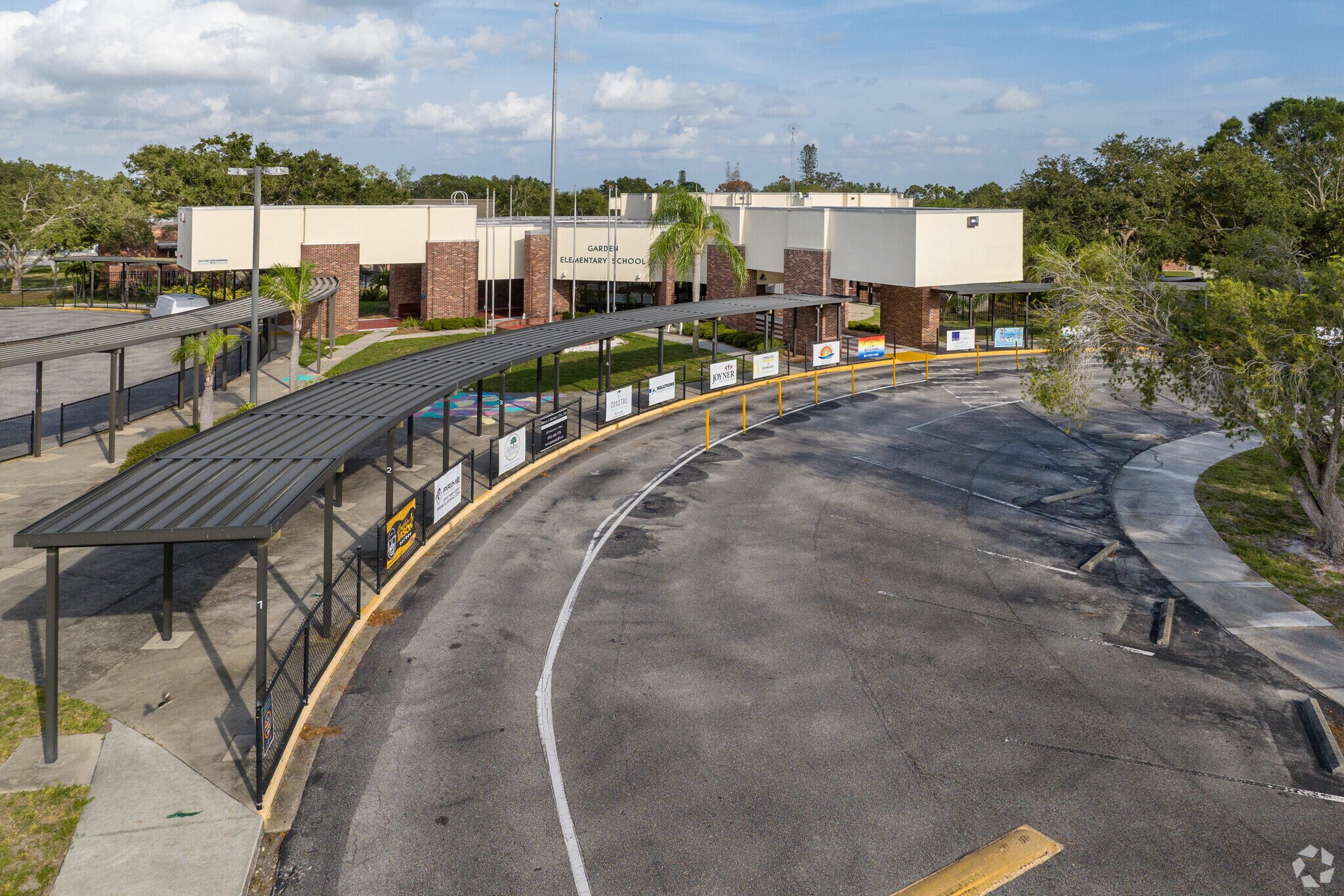 About Jacaranda West Schools, Demographics, Things to Do