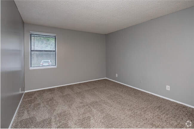 2BR, 2BA - 1,097SF - Bedroom