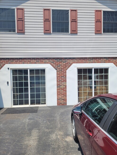 145 Franklin Ave unit 145 Franklin, Monaca, PA 15061 - photo 1