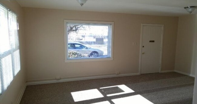 632 N 5th E St, Mountain Home, ID 83647 - photo 6