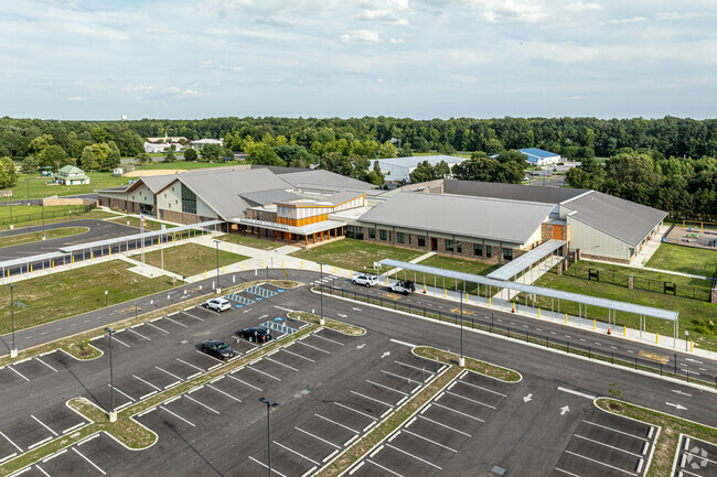 Beaver Run School has 669 students in grades PK, K-2 with a student-teacher ratio of 14 to 1.
