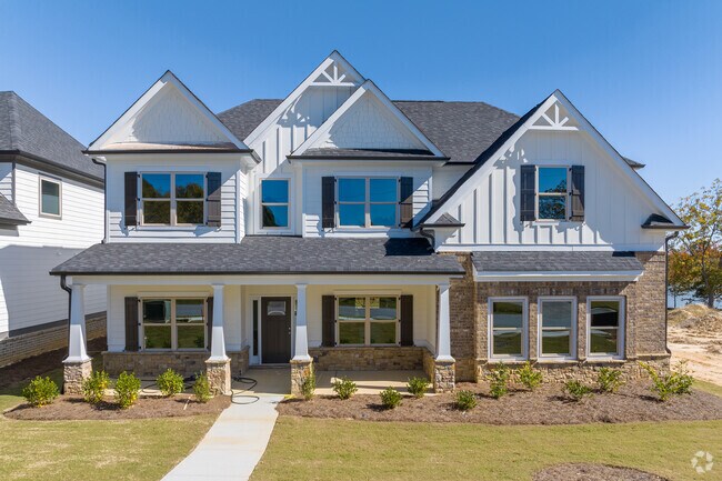 There are a lot of new construction homes going up all around Grayson.