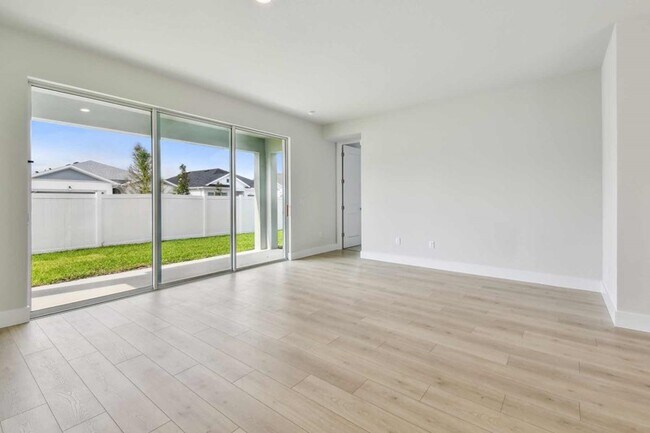 11313 Hardwood Hammock Ln unit 36331404, Riverview, FL 33569 - photo 7