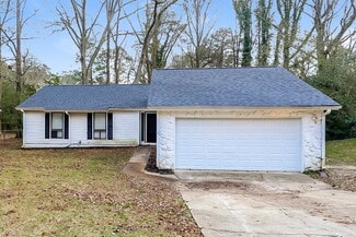 596 Post Oak Rd, Jonesboro, GA 30238