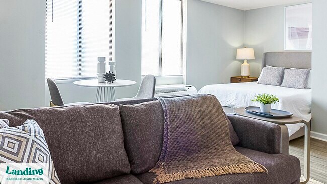 101 Three Rivers N unit N0314.1404255, Fort Wayne, IN 46802 - photo 2