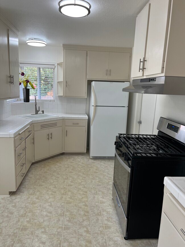 3701 Mosswood Dr unit 3701 Mosswood Dr, Lafayette, CA 94549 - photo 6