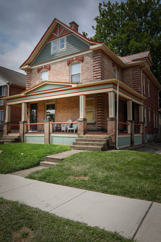 1425 Hunter Ave, Columbus, OH 43201