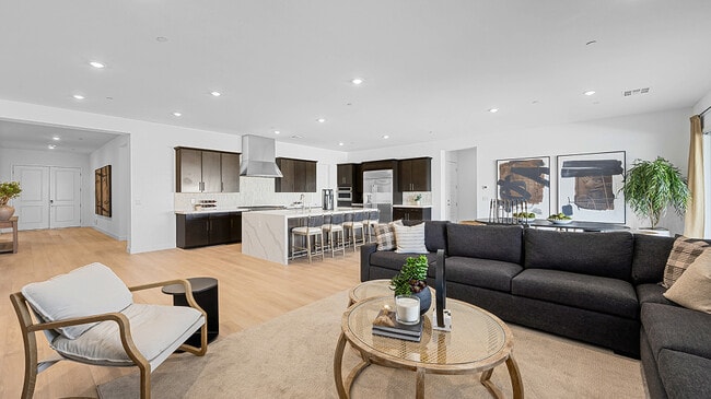 8826 W Stephen Ave, Las Vegas, NV 89149 - photo 5