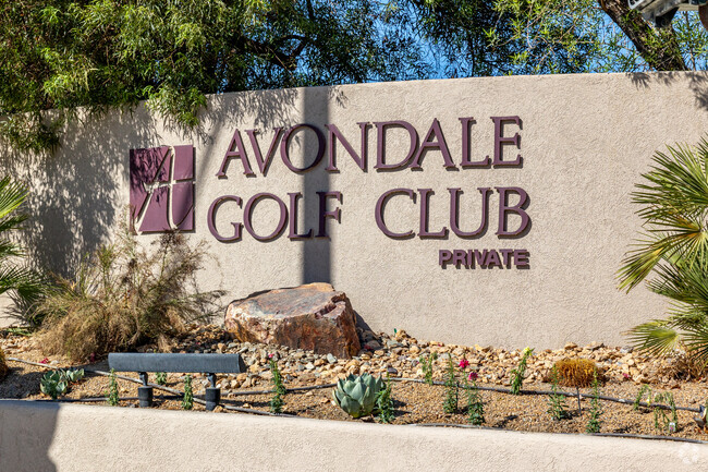 Avondale neighborhood has an amazing golf course and other related amenities.