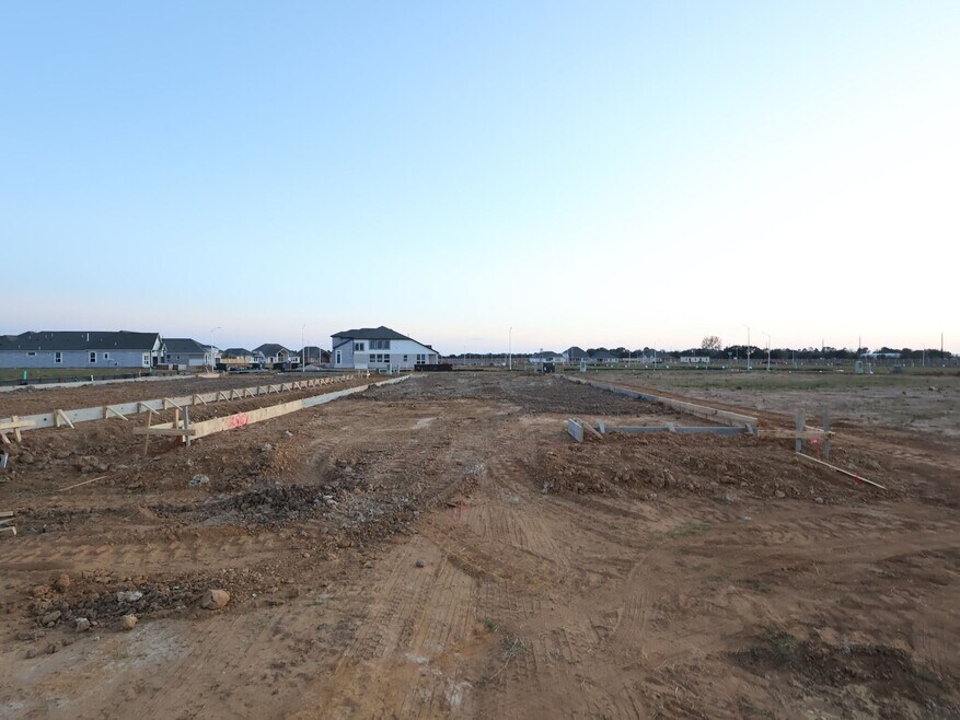 30907 Newcomb Landing Ln, Waller, TX 77484 - photo 1