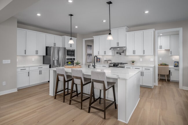 8918 Orchard Garden Orchard, Centerville, OH 45458 - photo 2