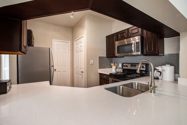 Monte Vista, Littleton, CO 80120 - photo 7