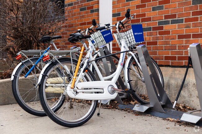 Residences of Fairmount can utilize the Wichita Public Bike system.