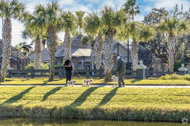 You are sure to run into a neighbor while walking your dogs in Marsh Creek.