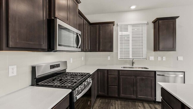 5841 Ivanoff Ln SW, Port Orchard, WA 98367 - photo 6