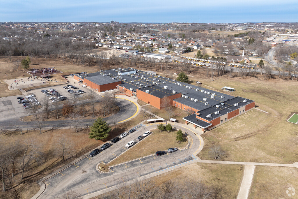 Rolla Middle School fosters a welcoming environment where every student can succeed.