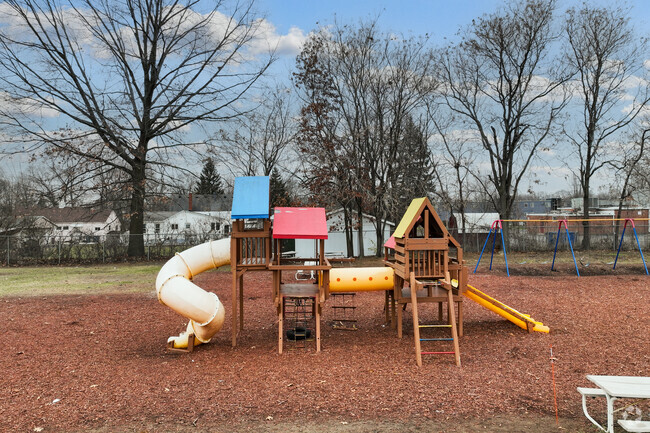 Toledo Islamic Academy Playground